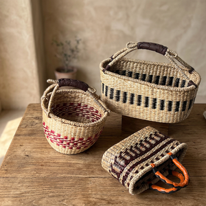 Paniers de rangement en jonc de mer naturel tressés à la main avec poignées, forme ovale, style art populaire, ensemble de paniers multi-usages pour l'organisation - Product Image 4