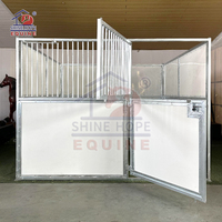Boîte à chevaux portable d'extérieur, abri de toit de grange avec panneaux HDPE