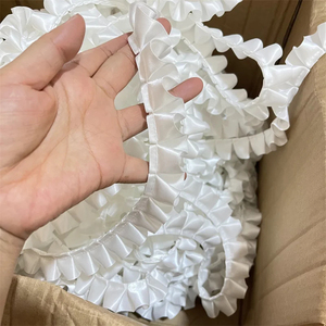 2.5 سم عرض أبيض أسود لامع ساتان 3D مطرز خياطة القماش الرباط فرك التطريز لتزيين الفستان ياقة DIY الفرجين الشريط - Product Image 2