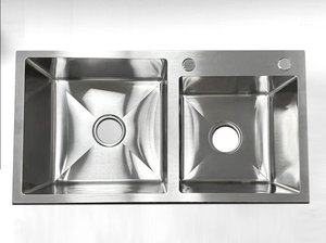 Fregadero de Cocina Grande de un Solo Tazón de Acero Inoxidable 304 con Cascada Integrada para Lavado de Verduras, Personalizable - Product Image 3