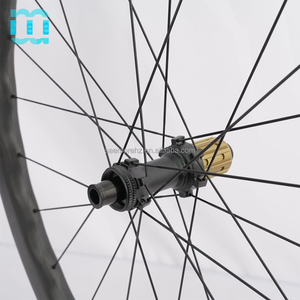Conjunto de rodas para bicicleta de estrada SeeMore 1480g em fibra de carbono 45-50 Wave T800 com aro de fibra de carbono e 1423 raios para ciclismo de estrada e corrida. - Product Image 3