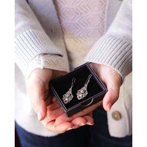 Orecchini in Argento Stile Art Déco Inizio Secolo XX con Argento e Strass - Product Image 3