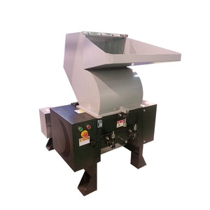 Broyeur de plastique automatique Yunqingtech au meilleur prix, broyeur de déchets PE PP PVC PET pour le recyclage des bouteilles et des films - Product Image 5