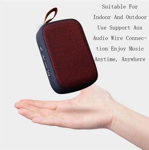 New Điện Tử Mini Vải Bass Loa Siêu Trầm Quà Tặng Loa Với FM Đài Phát Thanh TF MP3 Máy Nghe Nhạc Âm Thanh Không Dây Loa Di Động - Product Image 6