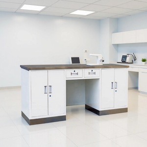 Plan de travail de laboratoire Xin Yuchen 1600*700*800mm en acier inoxydable, mobilier médical - Product Image 1