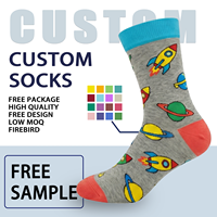 Chaussettes personnalisées avec logo OEM, design coloré unisexe, chaussettes en coton amusantes et tendance pour hommes, chaussettes habillées en coton pour hommes