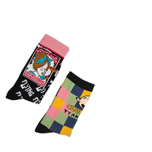 Chaussettes personnalisées avec logo, chaussettes mi-mollet pour femmes, chaussettes en coton à motifs de dessins animés japonais, chaussettes épaisses pour l'automne et l'hiver - Product Image 4