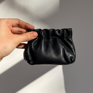 <span class=keywords><strong>Porte</strong></span>-<span class=keywords><strong>monnaie</strong></span> personnalisé noir en cuir souple, mini pochette bouffante à fermeture pression, portefeuille à volants avec fermeture à bouton-pression, <span class=keywords><strong>porte</strong></span>-<span class=keywords><strong>monnaie</strong></span> magique à fermeture rapide - Product Image 4