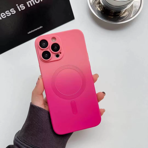 Funda de teléfono de protección de lente magnética inalámbrica de silicona suave de TPU de lujo colorido degradado más vendido para <span class=keywords><strong>iPhone</strong></span> 11-16 <span class=keywords><strong>Pro</strong></span> <span class=keywords><strong>Max</strong></span> - Product Image 3
