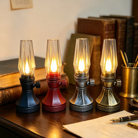 Lampe à pétrole LED miniature 2,28*5,39 pouces avec abat-jour losange, fonctionnant sur piles, sans flamme, pour décoration de Noël et mariages