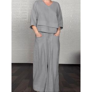 Femmes décontracté couleur unie <span class=keywords><strong>grande</strong></span> <span class=keywords><strong>taille</strong></span> irrégulière trois quarts manches col en v haut pantalon coton 2 pièces <span class=keywords><strong>ensemble</strong></span> mode - Product Image 4