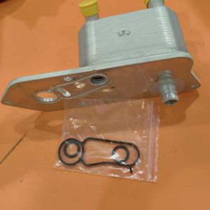 ออยคูลเลอร์เครื่องยนต์สำหรับรถขนส่งทางศุลกากร2.0 Eco OEM # KK2Q6A642CB KK2Q-6A642-CB - Product Image 3