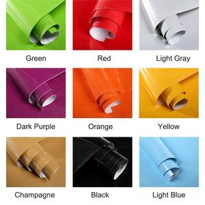 Película de <span class=keywords><strong>pvc</strong></span> de <span class=keywords><strong>color</strong></span> sólido para cocina, cubierta de armario de alto brillo - Product Image 6