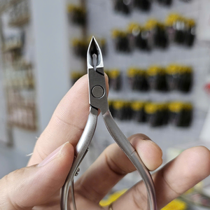 Coupe-cuticules en acier inoxydable de haute qualité, outil à ongles, coupe-cuticules de précision et aiguisé pour manucure et pédicure, pour salon professionnel - Product Image 2