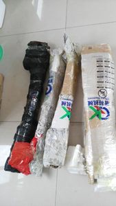 Cấy ghép để trồng hạt lớn trong các lỗ riêng lẻ và bón phân - Product Image 2