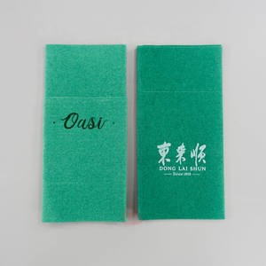 Serviettes Airlaid <span class=keywords><strong>vert</strong></span> foncé Serviettes en <span class=keywords><strong>papier</strong></span> au toucher lin couleur avec pochette à couverts - Product Image 5