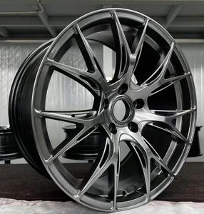 1-teilige Maßgefertigte 6061t6 Aluminium Polierte Felgen für Dodge Ram, Ford, GMC, Chevy, PCD 6x5.5 8x6.5 8x170 8x180 8x200 - Product Image 1