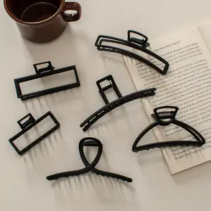 High Quality Black Metal Large Square Hollow Hair Clip Washing Hair Claw Accessories For Women Matte Hair Clips