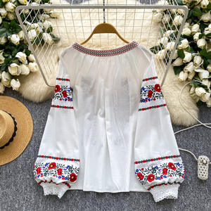 Blusa Elegante para Mujer, Lista para Enviar, con Bordado y Mangas Abullonadas - Product Image 2