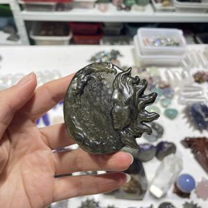 <span class=keywords><strong>Pietra</strong></span> di cristallo curativa naturale all'ingrosso che intaglia il <span class=keywords><strong>sole</strong></span> dorato dell'ossidiana con la luna - Product Image 4