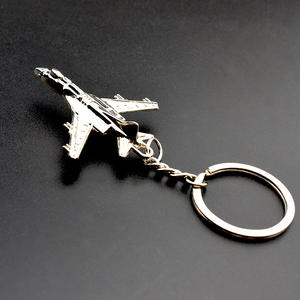 Porte-clés mousqueton en alliage pour modèle d'avion créatif avec impression UV gravée Cadeau tendance mode pour plusieurs occasions - Product Image 4