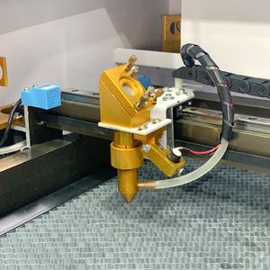 Graveur et découpeur laser CO2 CNC 100W/200W/300W pour métal/bois/bambou/MDF/contreplaqué avec support IA et moteur servo 3 axes à refroidissement par eau - Product Image 5