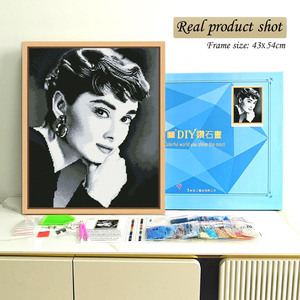 Kit de peinture diamant acrylique DIY fait main sur le thème de Hepburn, cadre photo, style moderne, pour la maison et les loisirs - Product Image 2