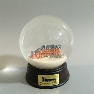 Custom design base in legno snow globe - Product Image 1