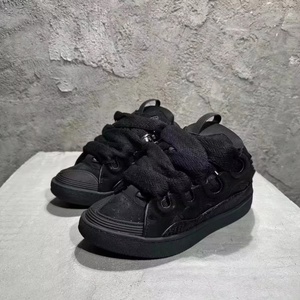 รองเท้าผ้าใบคุณภาพสูงสำหรับผู้ชายและผู้หญิง แฟชั่นลำลอง เดินสบาย สไตล์เรโทรคลาสสิก ดีไซน์เนอร์ รองเท้าบอร์ดชาย - Product Image 6