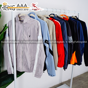 Giacche e Cappotti Invernali Usati da Uomo All'<span class=keywords><strong>Ingrosso</strong></span> KingAAA Cina <span class=keywords><strong>Abbigliamento</strong></span> Usato in Stock Vendita Calda in Balle - Product Image 3