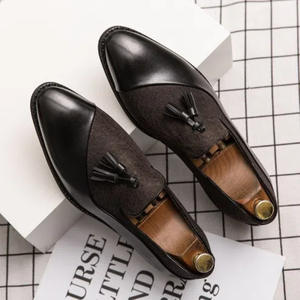 Sepatu pantofel kulit Italia untuk pria, sepatu pesta pernikahan rumbai, sepatu biru Slip-On Oxfords antilembap untuk musim dingin - Product Image 4