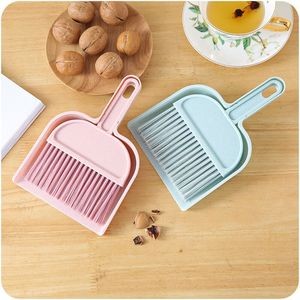 Ensemble de nettoyage ménager en plastique, mini balai et pelle à poussière avec brosse - Product Image 5