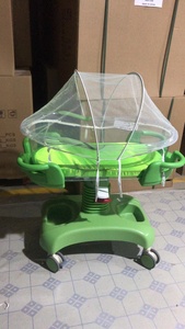 Lit bébé multifonctionnel Berceau nouveau-né Berceau réglable hydraulique ABS Hôpital Lit bébé Chariot - Product Image 4