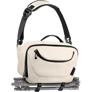 Sac à dos pour appareil photo gratuit, petit : sac à dos décontracté avec étui amovible pour appareil photo pour femmes et hommes - Product Image 1