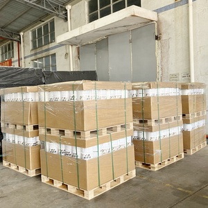 Rouleau de film polyester pour protection de sol, bâche PE auto-adhésive, géotextile non tissé imperméable, tapis de sécurité non tissé adhésif - Product Image 3