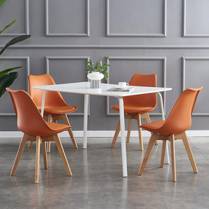 <span class=keywords><strong>Chaise</strong></span> de <span class=keywords><strong>salle</strong></span> à <span class=keywords><strong>manger</strong></span> moderne en plastique PP blanc, modèle Tulip, avec pieds en bois de hêtre, fabrication économique, grande réduction - Product Image 5