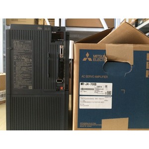 Controlador de Servomotor Mitsubishi MR-J4W2-44B 400V, Control Vectorial, IP20, Hecho en Japón - Product Image 2