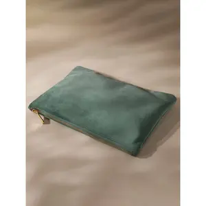 Pochette à accessoires en velours, merchandising durable - Product Image 1