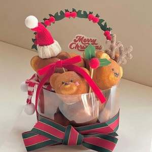 Nouvelle Décoration de Gâteau de Noël en Bois de Bouleau avec Père Noël et Sapin – Accessoire de Gâteau - Product Image 4