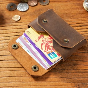 Large Capacity Retro Business Card Box Men's Short New Crazy Horse Leather Portable Multifunctional Card Holder - Product Image 4