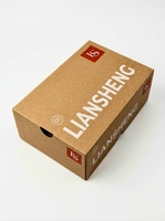 Boîte de rangement pour chaussures en papier kraft avec doublure ondulée écologique, logo personnalisé, fabriquée à la main, en provenance du Fujian, personnalisable pour l'emballage des chaussures