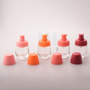 Nuevo tipo rojo <span class=keywords><strong>blanco</strong></span> oro rosa bomba <span class=keywords><strong>de</strong></span> base botellas transparentes botellas <span class=keywords><strong>de</strong></span> vidrio plano redondas vacías para loción con bomba botella <span class=keywords><strong>de</strong></span> base - Product Image 5