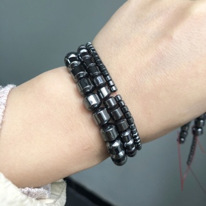 Perles cylindriques en hématite naturelle, perles minérales brillantes en colonne pour bracelet, collier, bijoux faits main style punk pour usage quotidien - Product Image 1