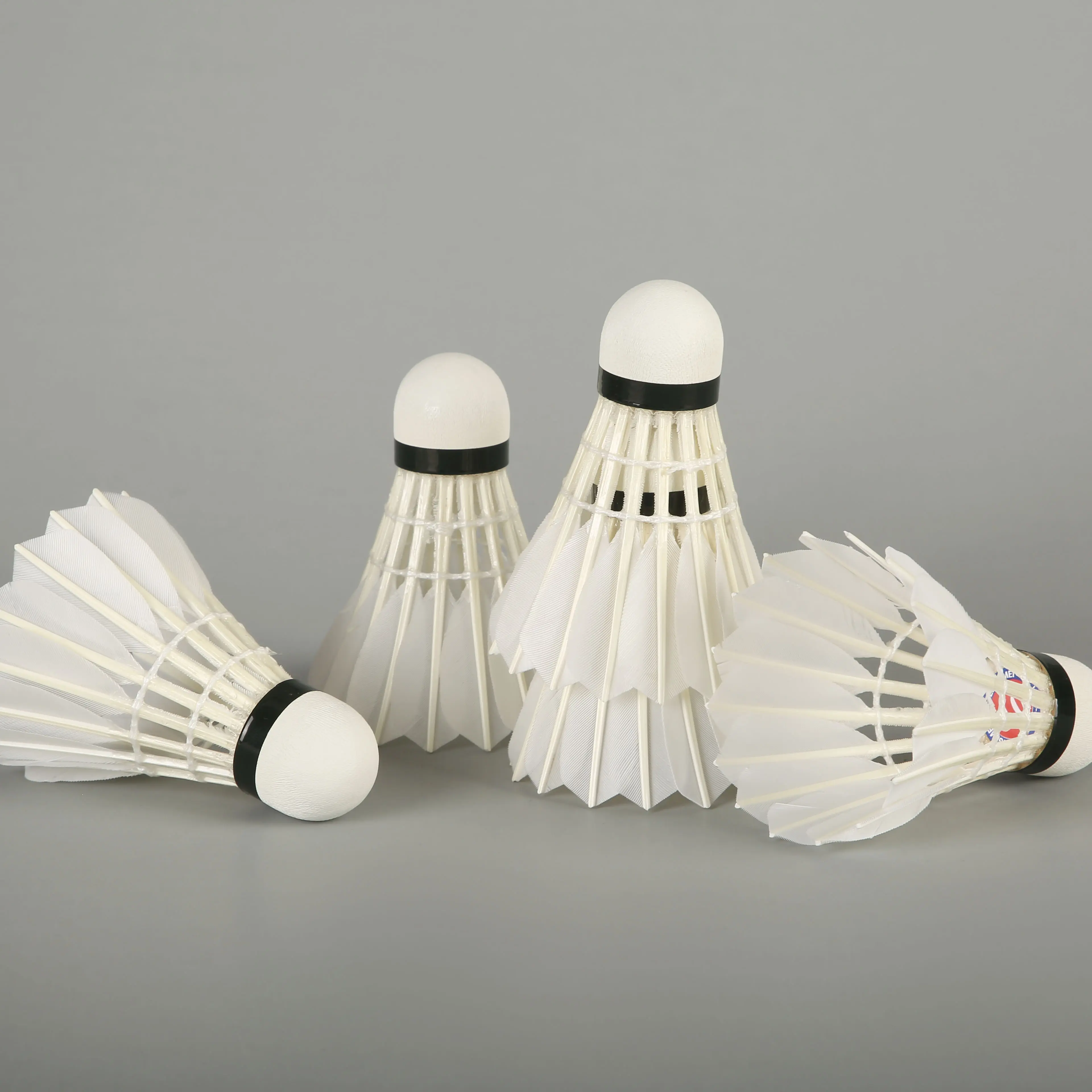 Lingmei marca volano da Badminton piuma d'oca LM10 rubinetto navetta economico