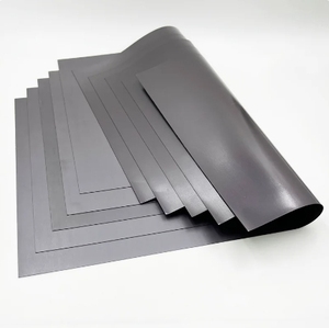 30 Mil Feuille magnétique A4 1mm Adhésif Forte Flexible En Caoutchouc Feuilles magnétiques 0.5mm Imprimable Auto-Adhésif En Caoutchouc Rouleaux Magnétiques - Product Image 1