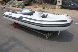 Yate deportivo inflable de PVC de 10 pies, bote de pesca de fibra de vidrio Hypalon de PVC de 1,2mm, bote de remos de rescate al aire libre - Product Image 3