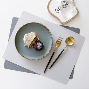 Simple Elegant Silicone <span class=keywords><strong>Table</strong></span> Mat Baby Anti-ironing Household Rectangle Silicon <span class=keywords><strong>Table</strong></span> Mat Place Mat For <span class=keywords><strong>Table</strong></span> - Product Image 4