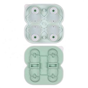 Moule à glaçons 3D en silicone durable en forme de pingouin, 4 emporte-pièces animaux pour crème glacée, prêt pour congélateur, pour glaçons et aliments congelés - Product Image 1