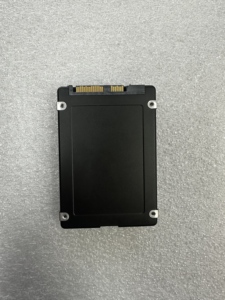 For PM1655 05RJND 118999878 MZILG1T16HCJRAC3 MZ-ILG1T60 1.6TB <b>2.5</b> Inch SAS 24Gbps State Solid Drive <b>SSD</b> PM1655 <b>SSD</b> - Product Image 4