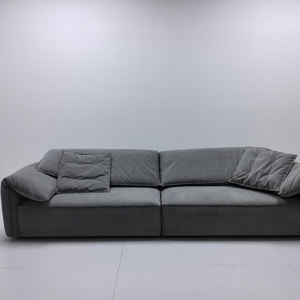 Canapé d'angle sur mesure de style italien avec méridienne et garnissage en plumes pour la maison - Product Image 4